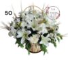 ­Hermoso arreglo en canasta con 32 tallos entre rosas maubles   y lilium blancas, + 10 tallos de astromelias  acompañado de  follaje verde y  blanco   Altura del arreglo 70 cm 