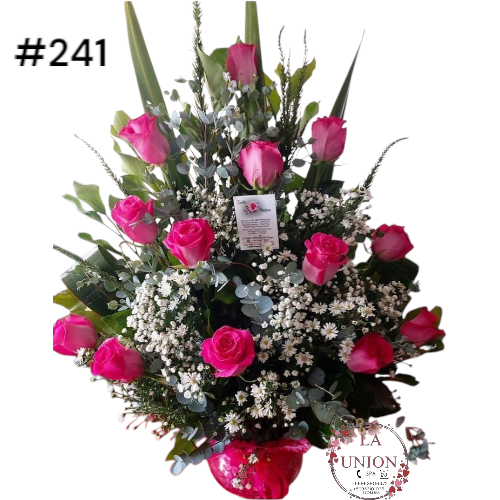 hermosa pecera en rosas fucias