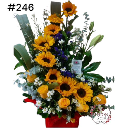 hermoso arreglo en girasoles