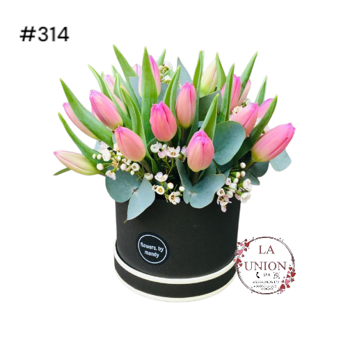 hermosa caja de tulipanes rosados