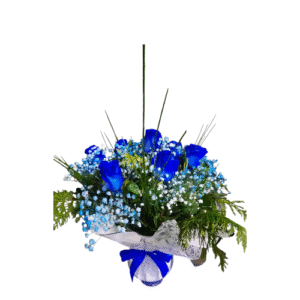 pecera con 8 rosas